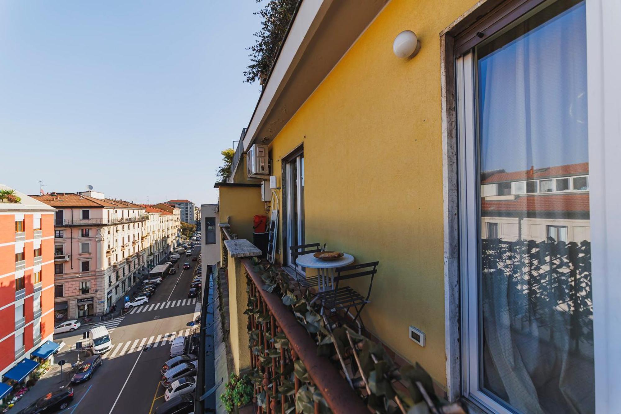 Luminoso Apt In Porta Venezia Milano Dış mekan fotoğraf